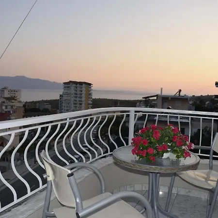Isabela * Sarandë