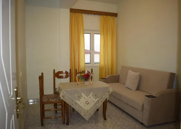 Isabela * Sarandë