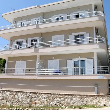 公寓 Isabela Sarandë